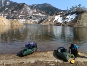 奥利根湖にいざ出艇